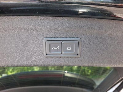 2023 Audi Q3 S line Premium 45 TFSI quattro