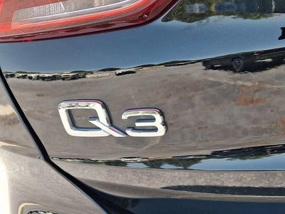 2023 Audi Q3 S line Premium 45 TFSI quattro