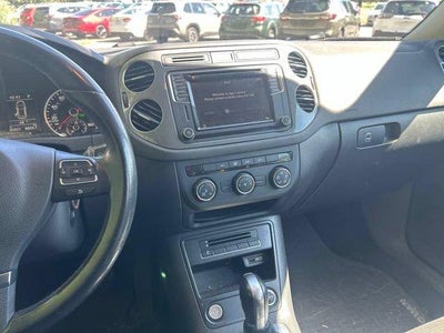 2017 Volkswagen Tiguan Limited 2.0T 4MOTION