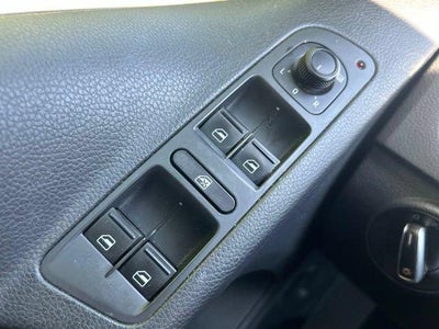2017 Volkswagen Tiguan Limited 2.0T 4MOTION