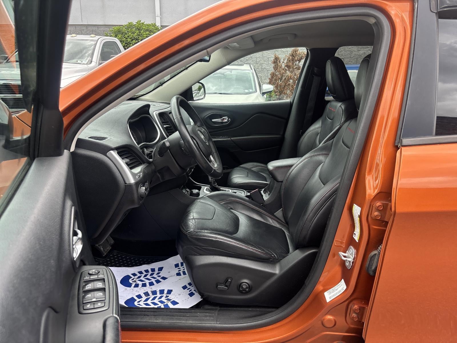2014 Jeep Cherokee 4WD 4dr Trailhawk
