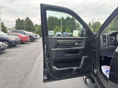 2016 RAM 1500 4WD Crew Cab 5.7 Ft Box Sport