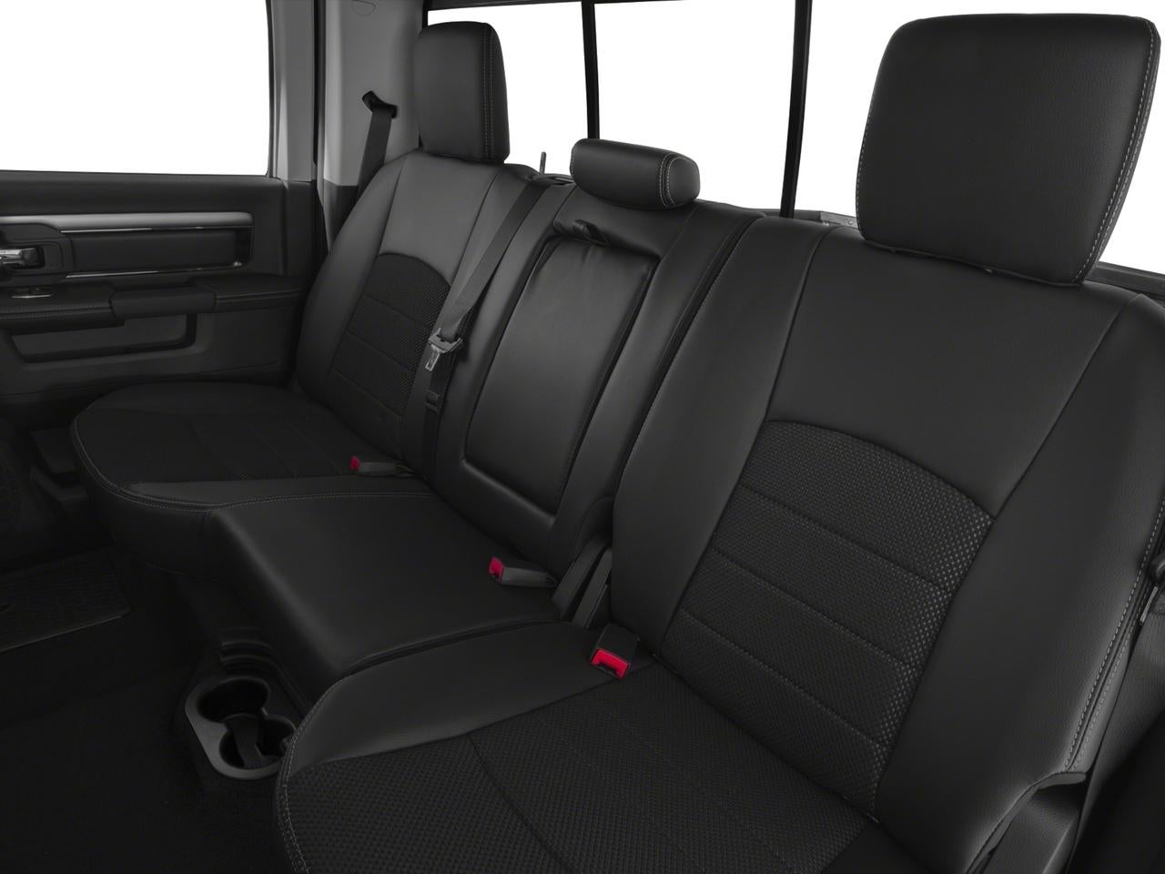 2016 RAM 1500 4WD Crew Cab 5.7 Ft Box Sport