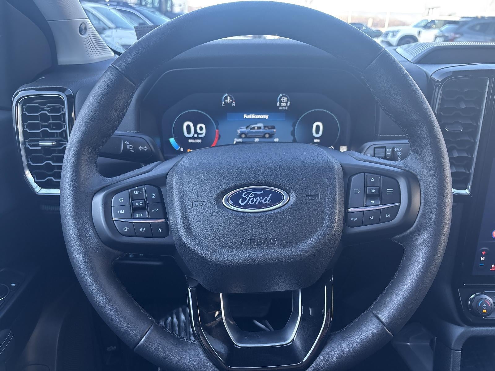 2025 Ford Ranger LARIAT 4WD SuperCrew 5' Box