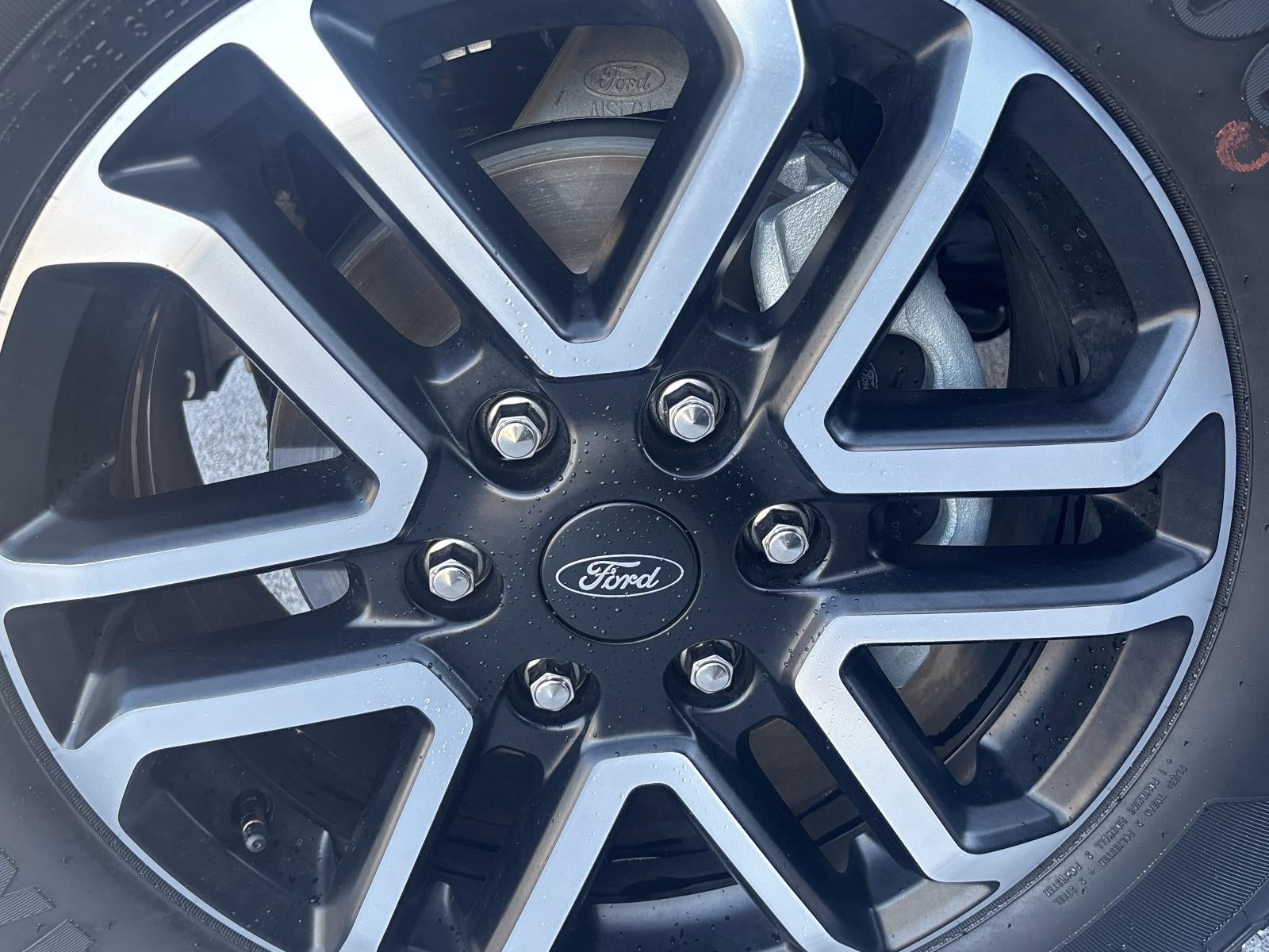 2025 Ford Ranger LARIAT 4WD SuperCrew 5' Box