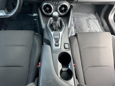 2016 Chevrolet Camaro 2dr Coupe 1LT