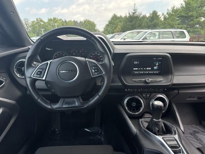 2016 Chevrolet Camaro 2dr Coupe 1LT
