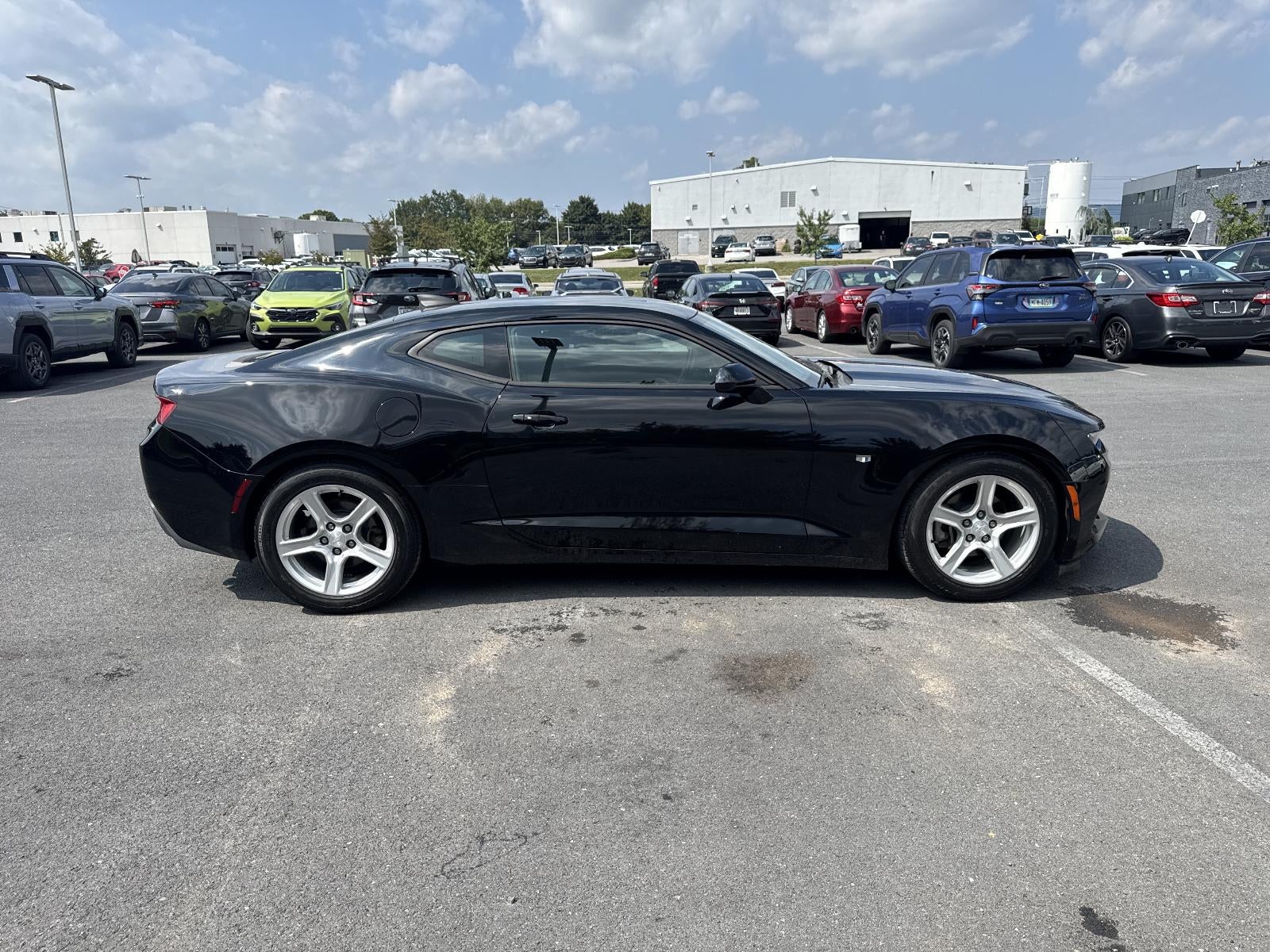 2016 Chevrolet Camaro 2dr Coupe 1LT
