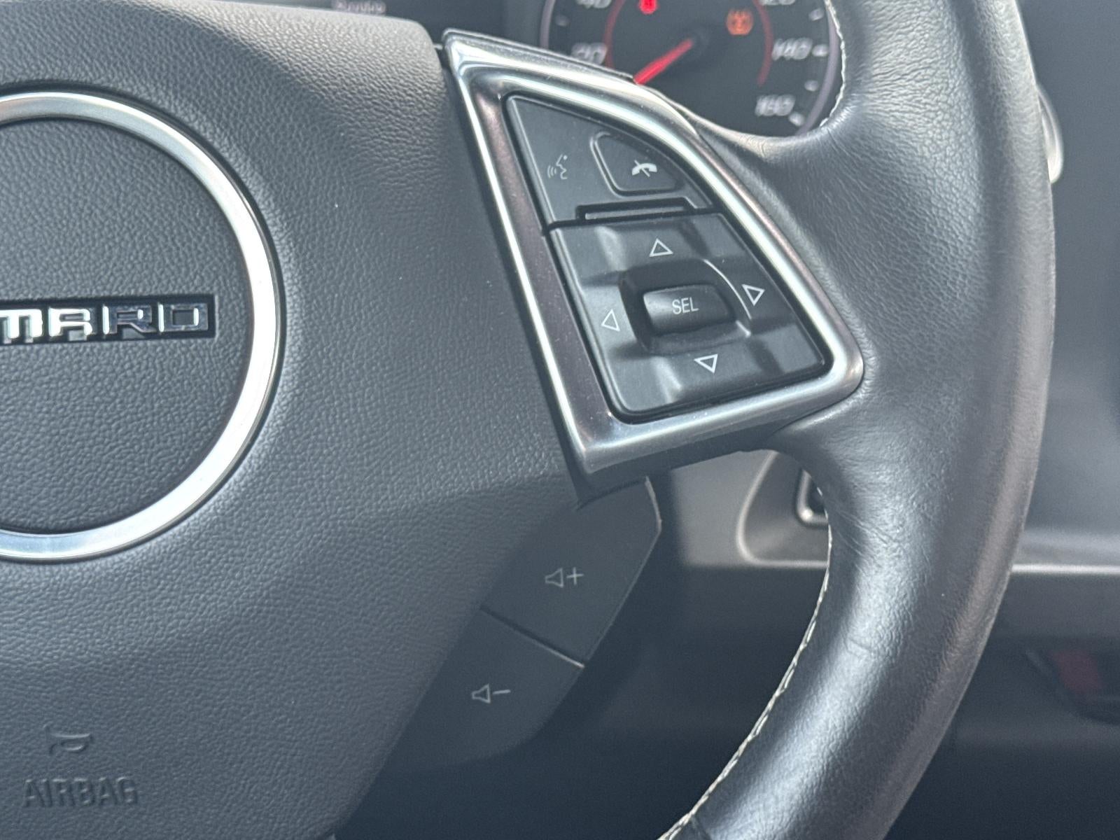 2016 Chevrolet Camaro 2dr Coupe 1LT