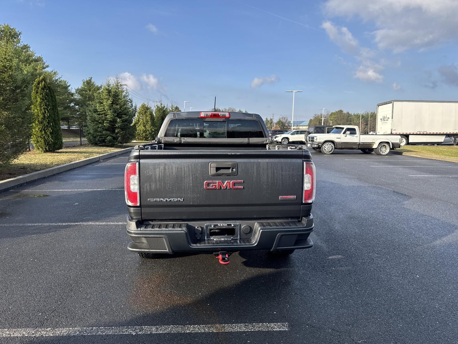 2016 GMC Canyon Crew Cab Short Box 4-Wheel Drive SLE