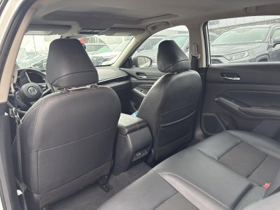 2022 Nissan Altima 2.5 SR AWD Sedan