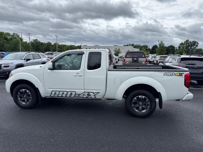 2015 Nissan Frontier 4WD King Cab Auto PRO-4X