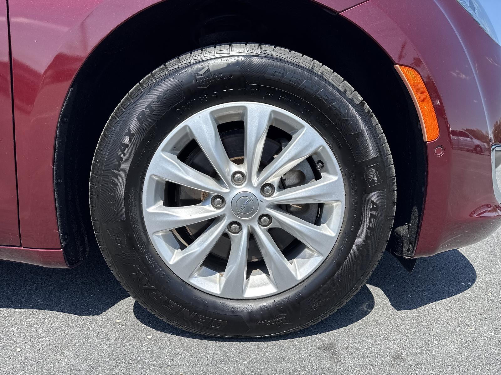 2018 Chrysler Pacifica Touring L FWD