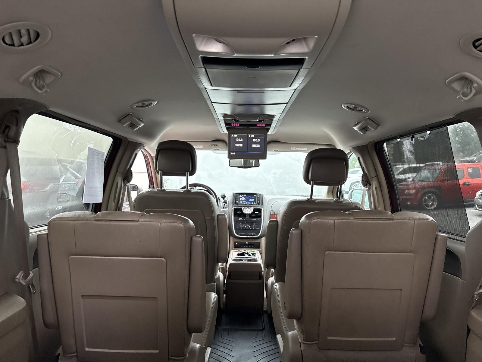 2014 Chrysler Town & Country 4dr Wgn Touring-L