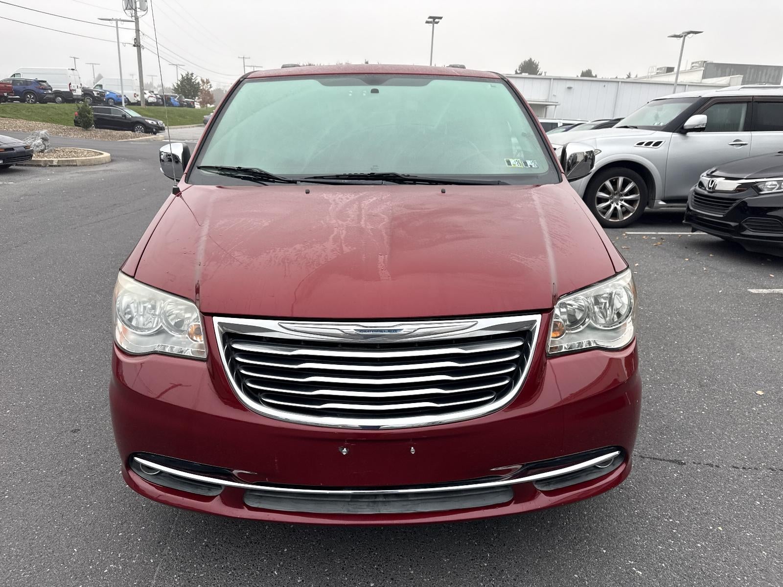 2014 Chrysler Town & Country 4dr Wgn Touring-L