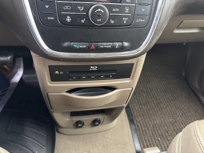 2014 Chrysler Town & Country 4dr Wgn Touring-L