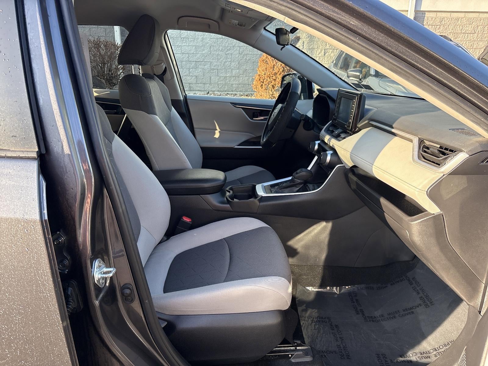 2021 Toyota RAV4 XLE AWD (Natl)