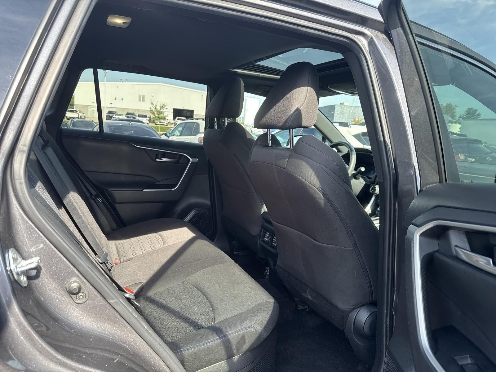 2024 Toyota RAV4 Hybrid SE AWD (Natl)