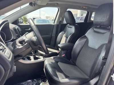 2020 Jeep Compass Latitude w/Sun/Safety Pkg 4x4