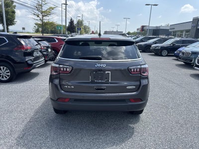 2020 Jeep Compass Latitude w/Sun/Safety Pkg 4x4