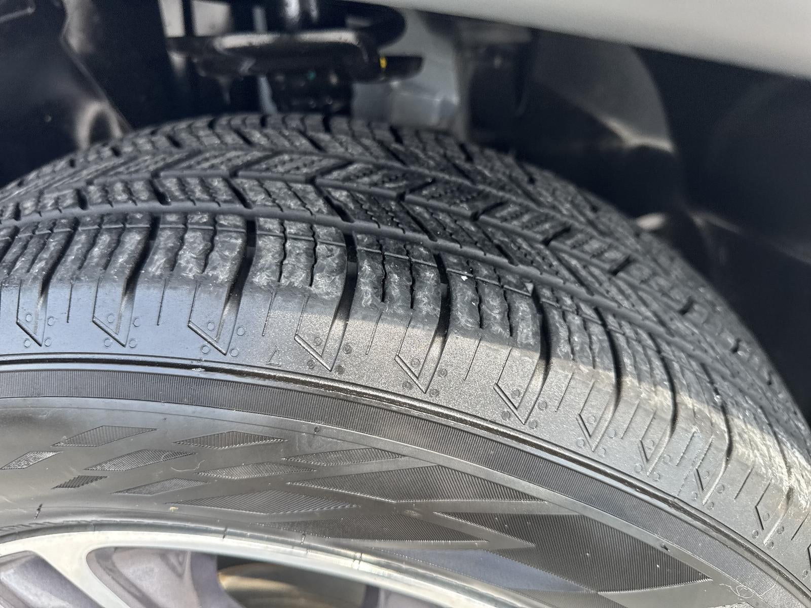 2020 Jeep Compass Latitude w/Sun/Safety Pkg 4x4