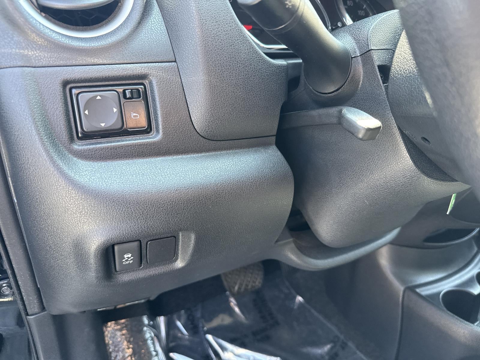 2014 Nissan Versa Note 5dr HB CVT 1.6 S Plus