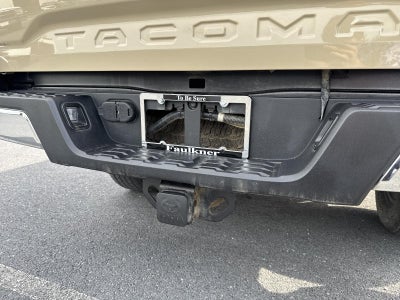 2019 Toyota Tacoma 4WD 4WD TRD Off Road Double Cab 5' Bed V6 AT (Natl)