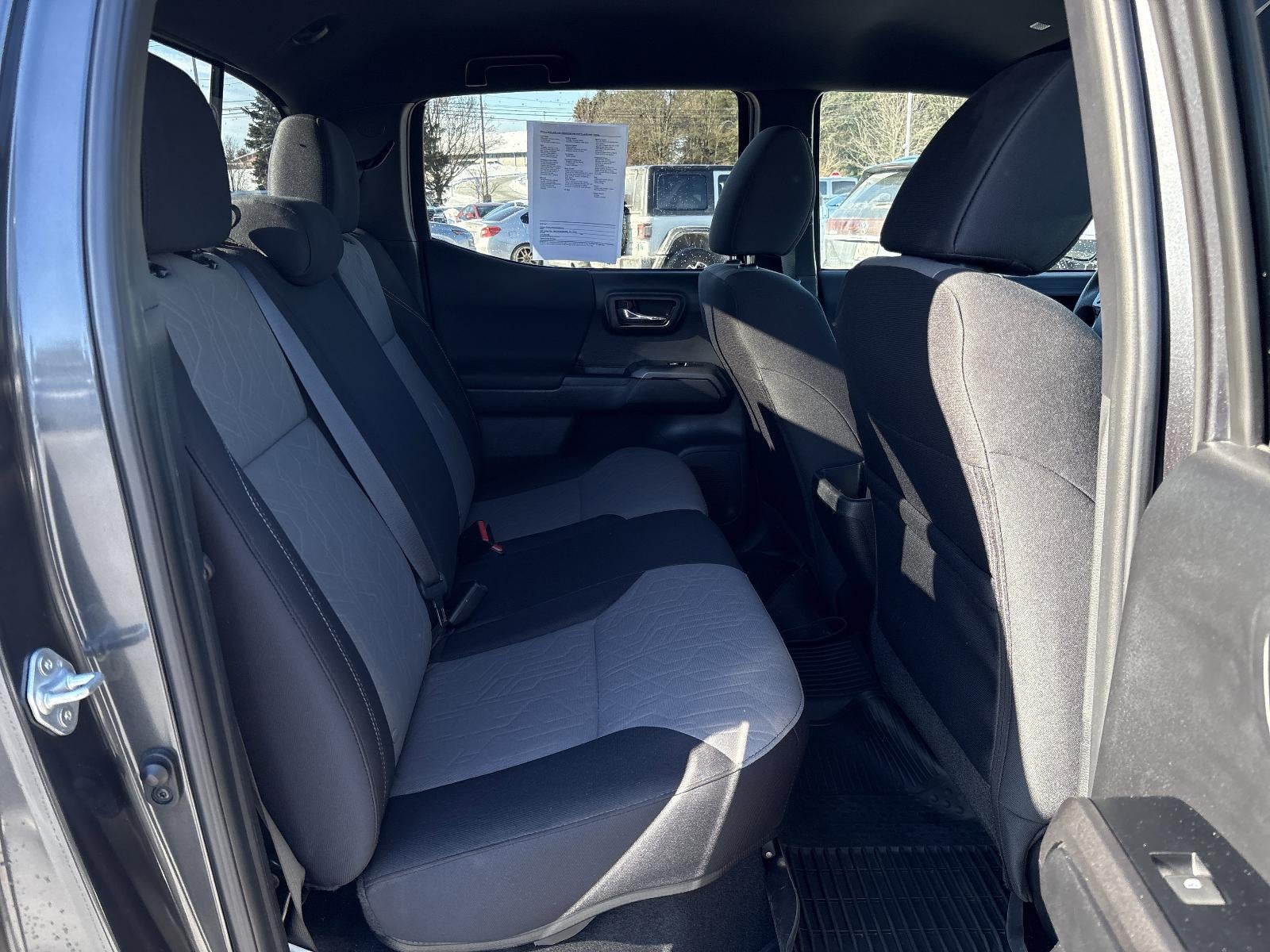 2023 Toyota Tacoma 4WD 4WD SR Double Cab 5' Bed V6 AT (GS)