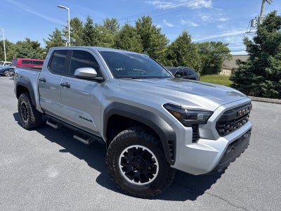 2024 Toyota Tacoma 4WD 4WD TRD Off Road Double Cab 5' Bed AT (Natl)