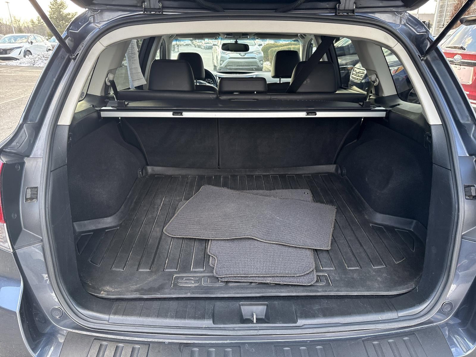 2014 Subaru Outback 2.5i Limited Automatic