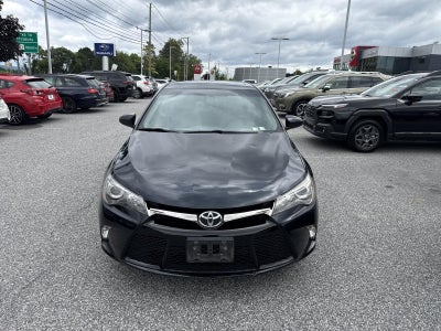 2017 Toyota Camry SE Auto (SE)