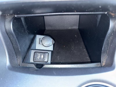 2017 Toyota Camry LE Auto (SE)