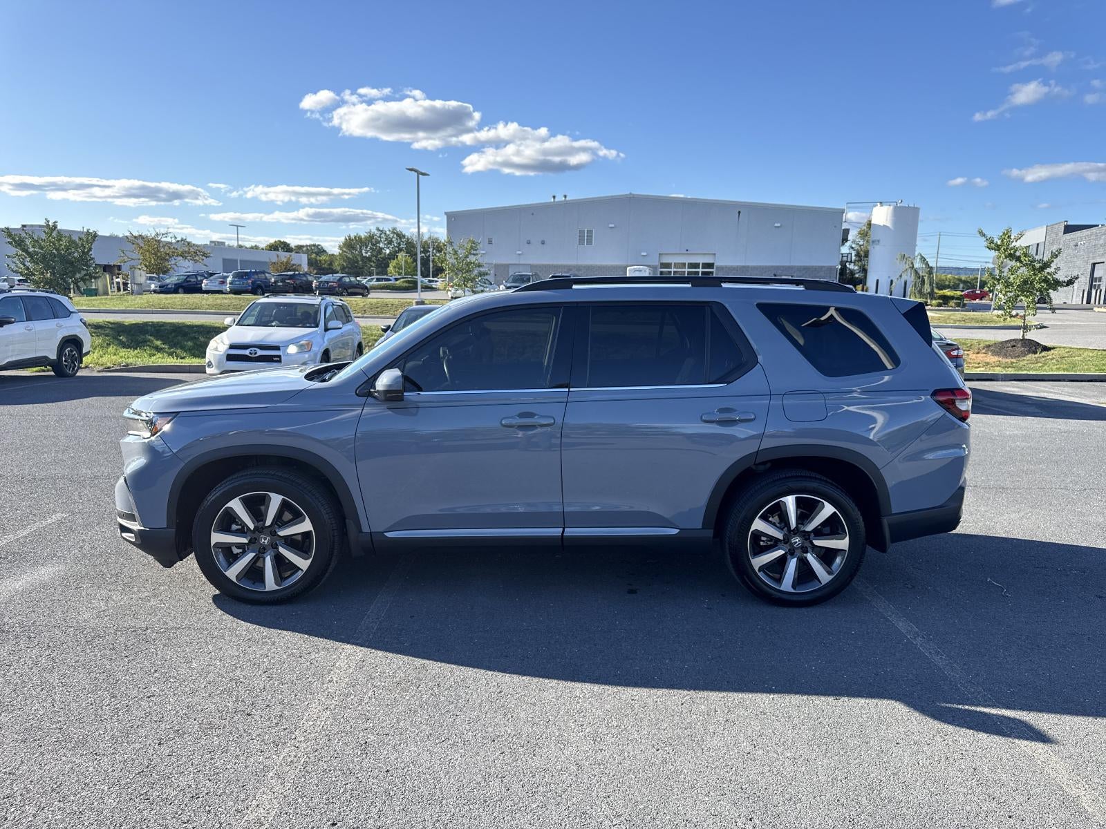 2025 Honda Pilot Touring AWD