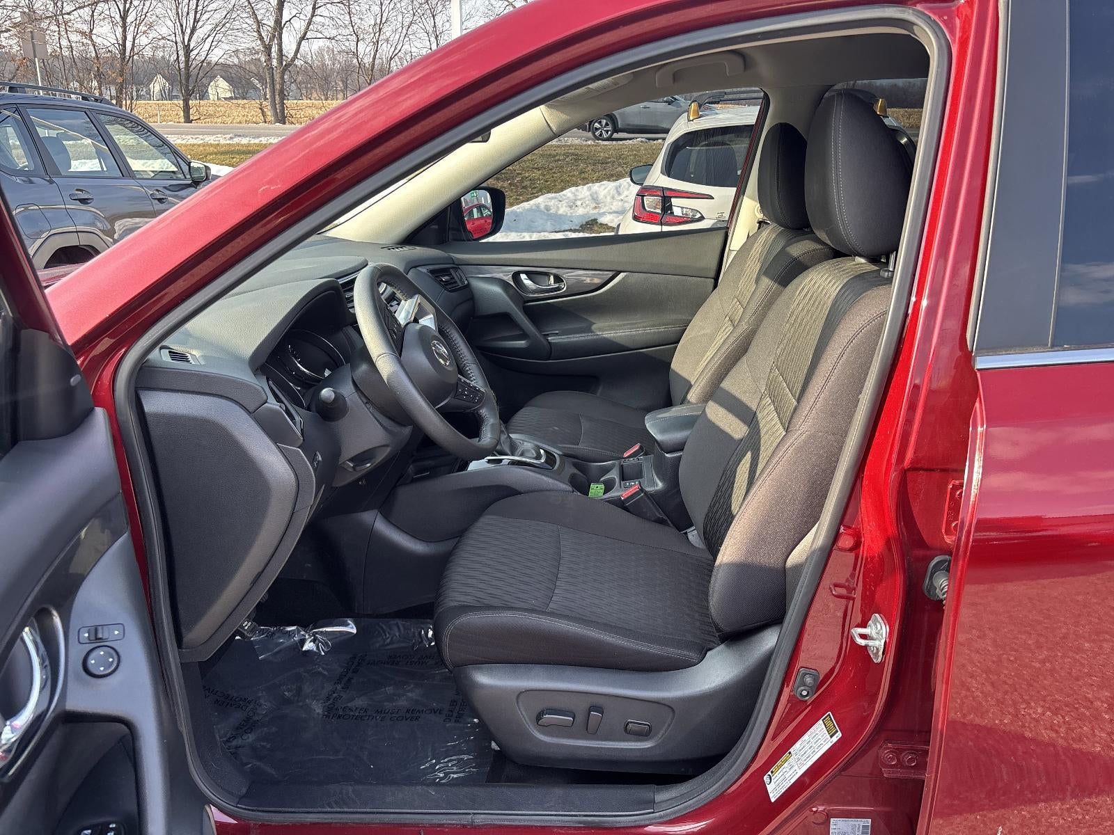 2020 Nissan Rogue AWD SV