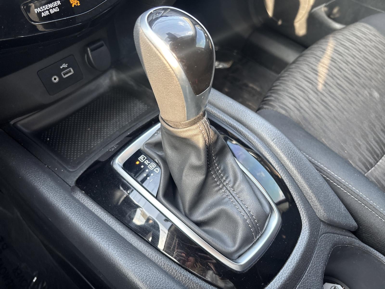 2020 Nissan Rogue AWD SV