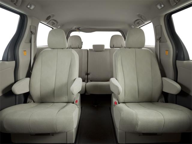 2013 Toyota Sienna 5dr 7-Pass Van V6 XLE AWD (Natl)