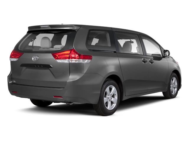 2013 Toyota Sienna 5dr 7-Pass Van V6 XLE AWD (Natl)
