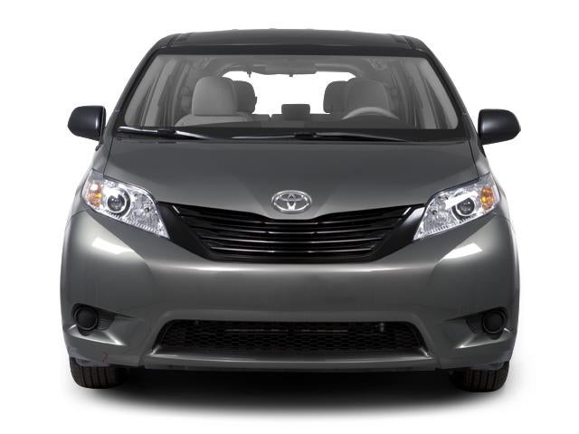 2013 Toyota Sienna 5dr 7-Pass Van V6 XLE AWD (Natl)