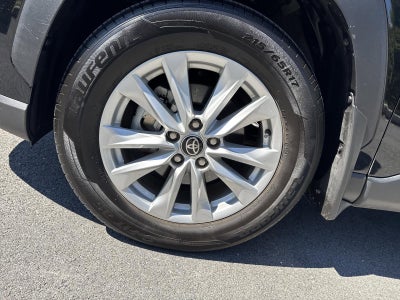 2022 Toyota Corolla Cross LE 4WD (Natl)