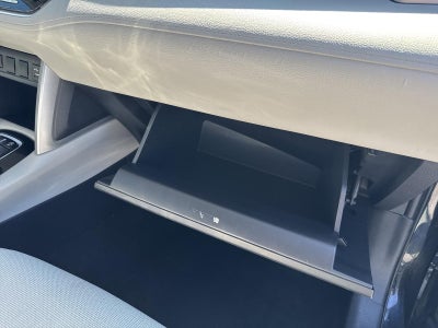 2022 Toyota Corolla Cross LE 4WD (Natl)