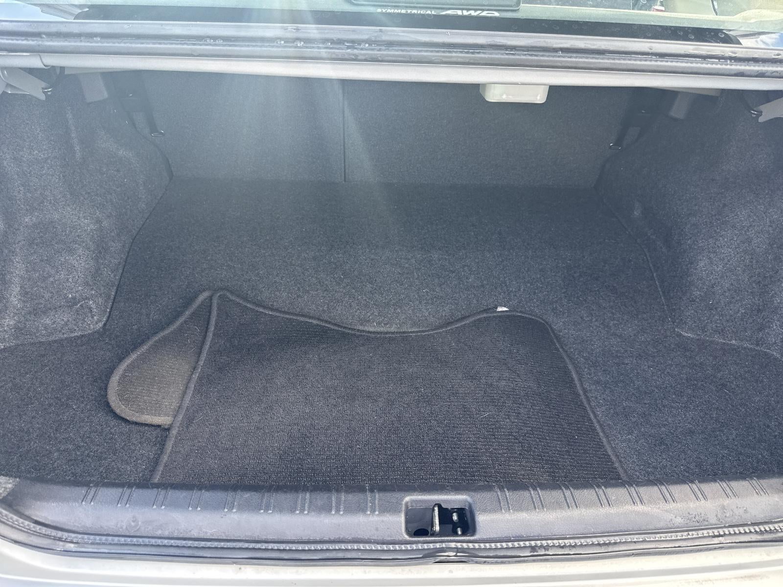 2008 Subaru Impreza Sedan 2.5i 4-Door Manual