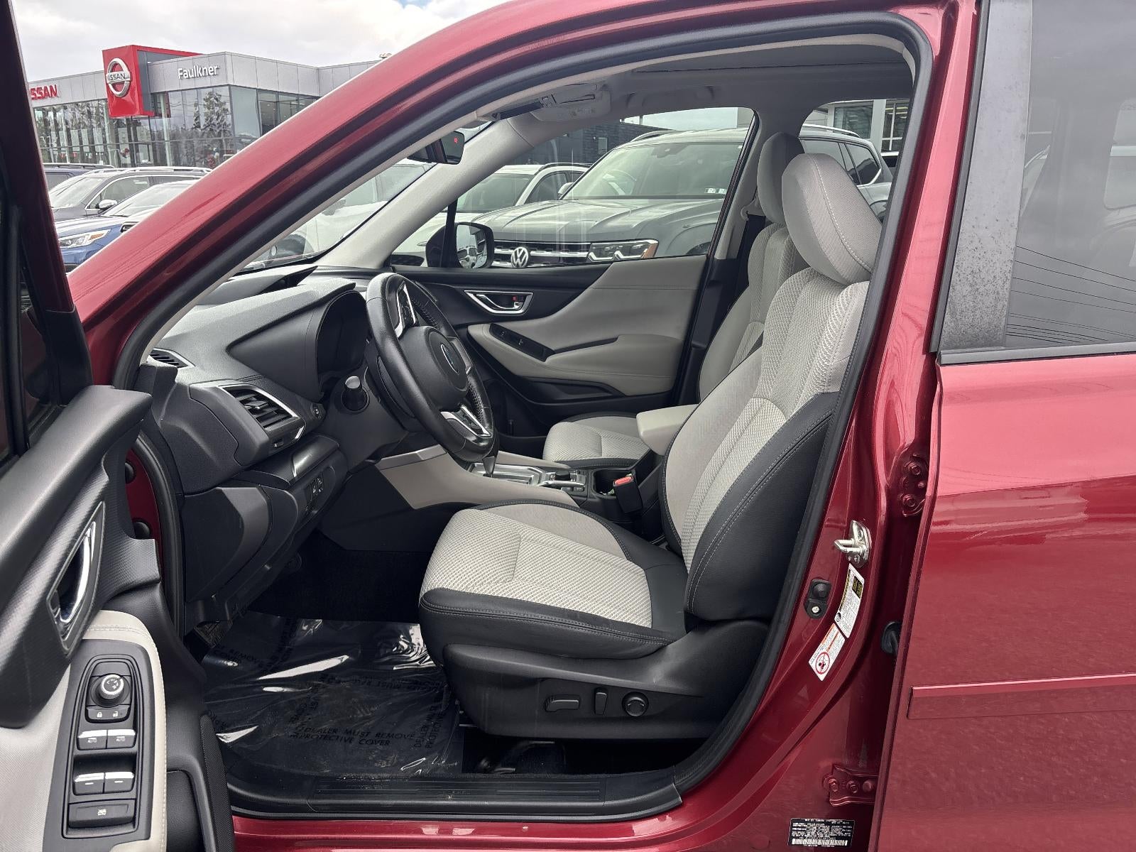2020 Subaru Forester Premium CVT