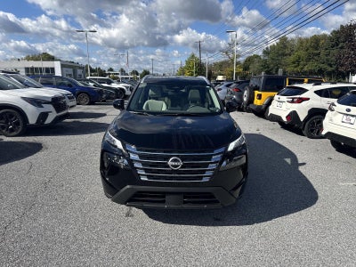 2024 Nissan Rogue AWD SV