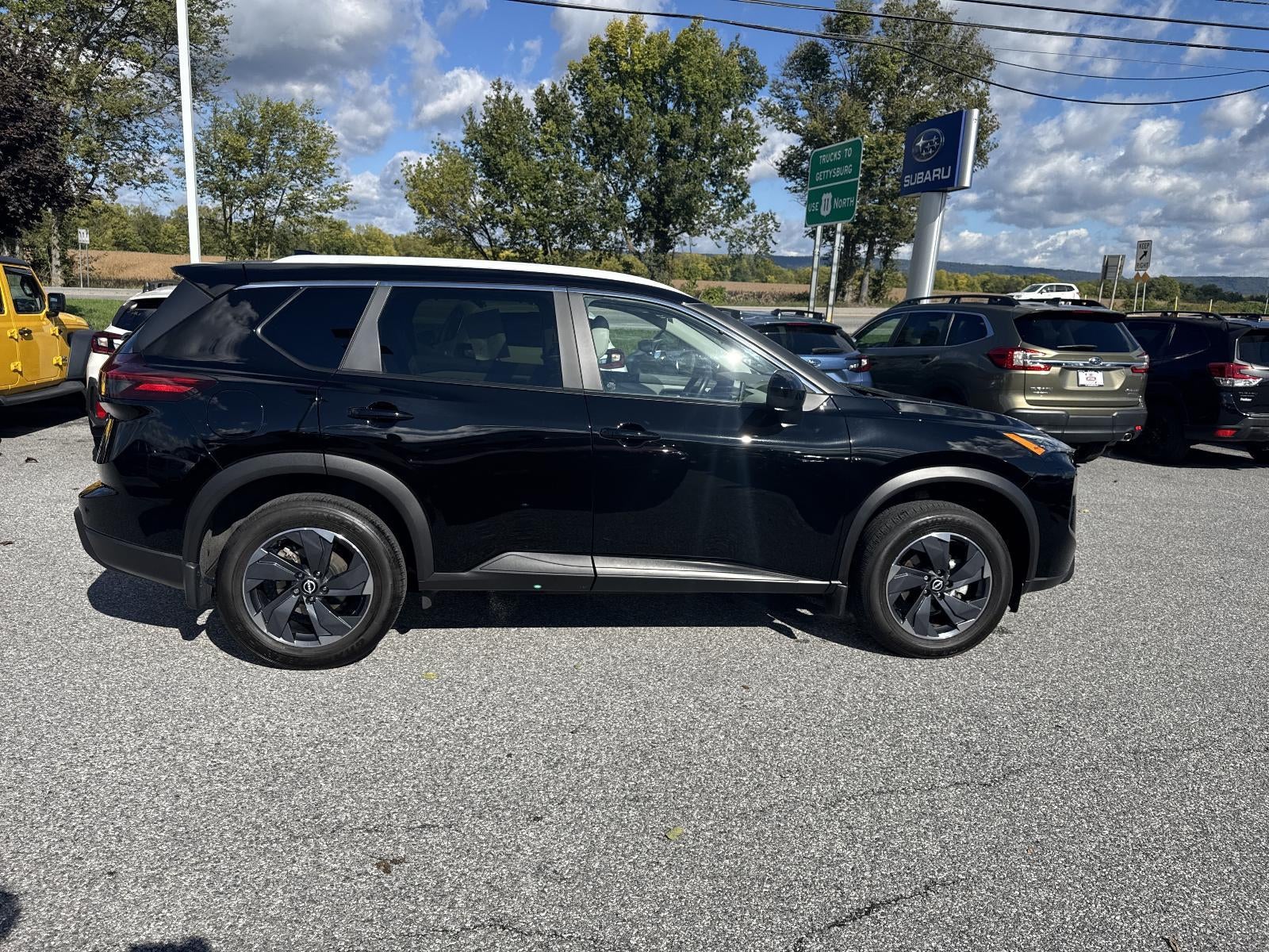 2024 Nissan Rogue AWD SV