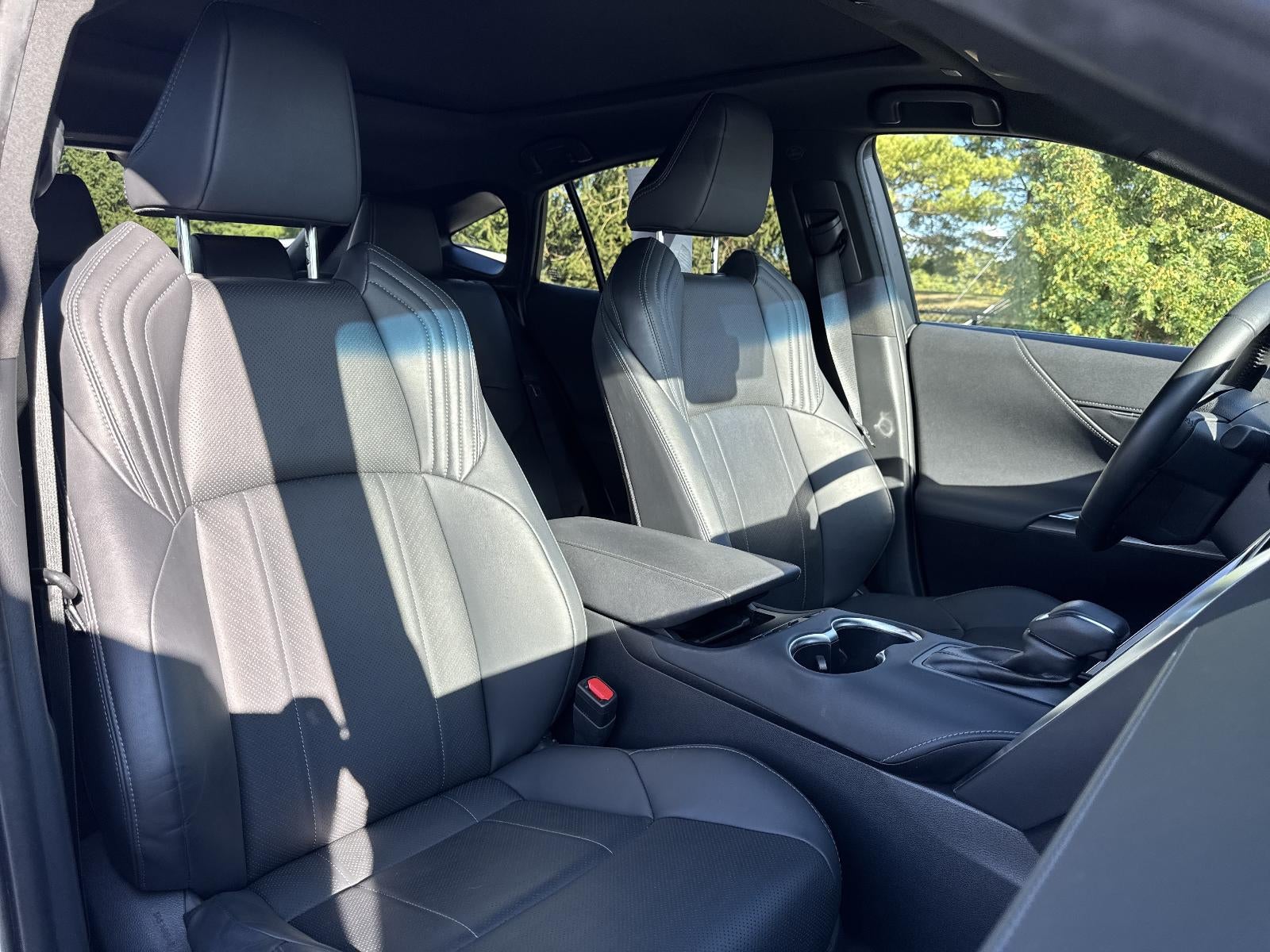2023 Toyota Venza Limited AWD (GS)
