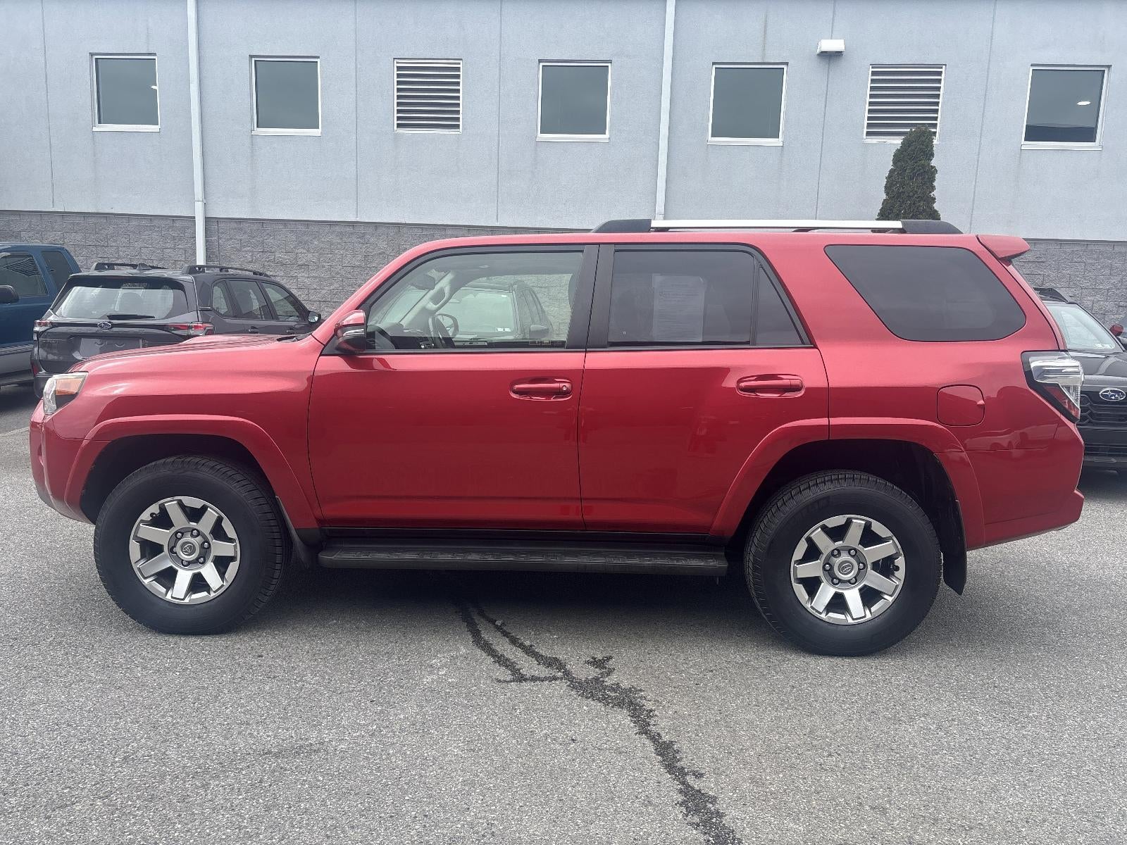 2016 Toyota 4Runner 4WD 4dr V6 Trail Premium (Natl)