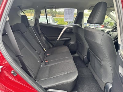 2018 Toyota RAV4 LE AWD (Natl)