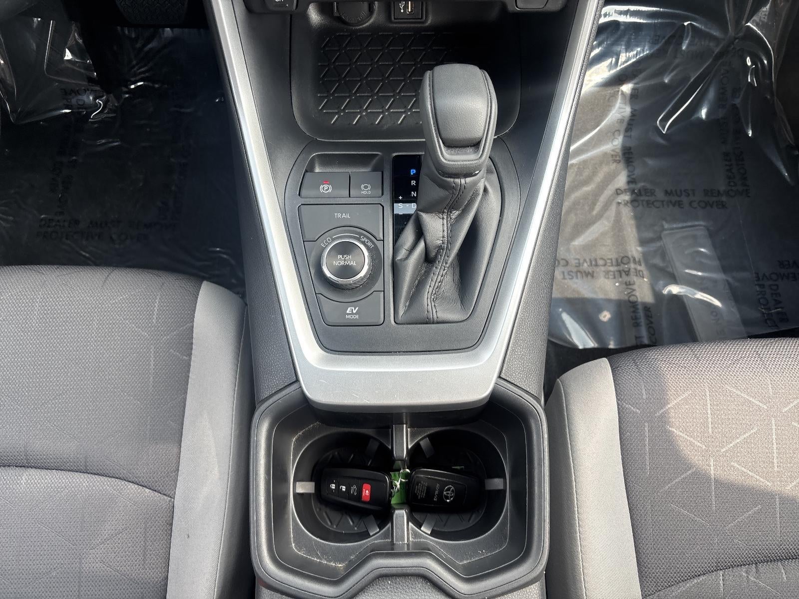 2023 Toyota RAV4 Hybrid XLE AWD (Natl)