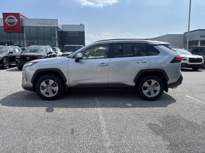 2023 Toyota RAV4 Hybrid XLE AWD (Natl)