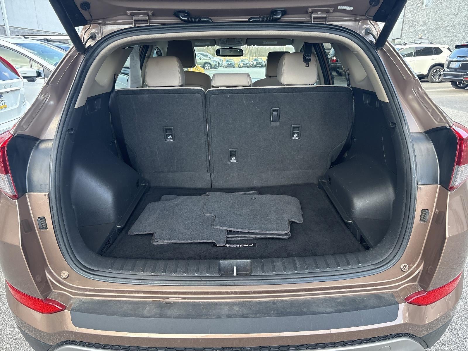 2016 Hyundai TUCSON AWD 4dr Limited